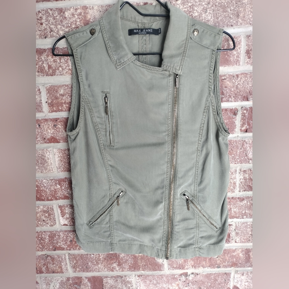 Max Jeans Vetiver Olive green vest jacket